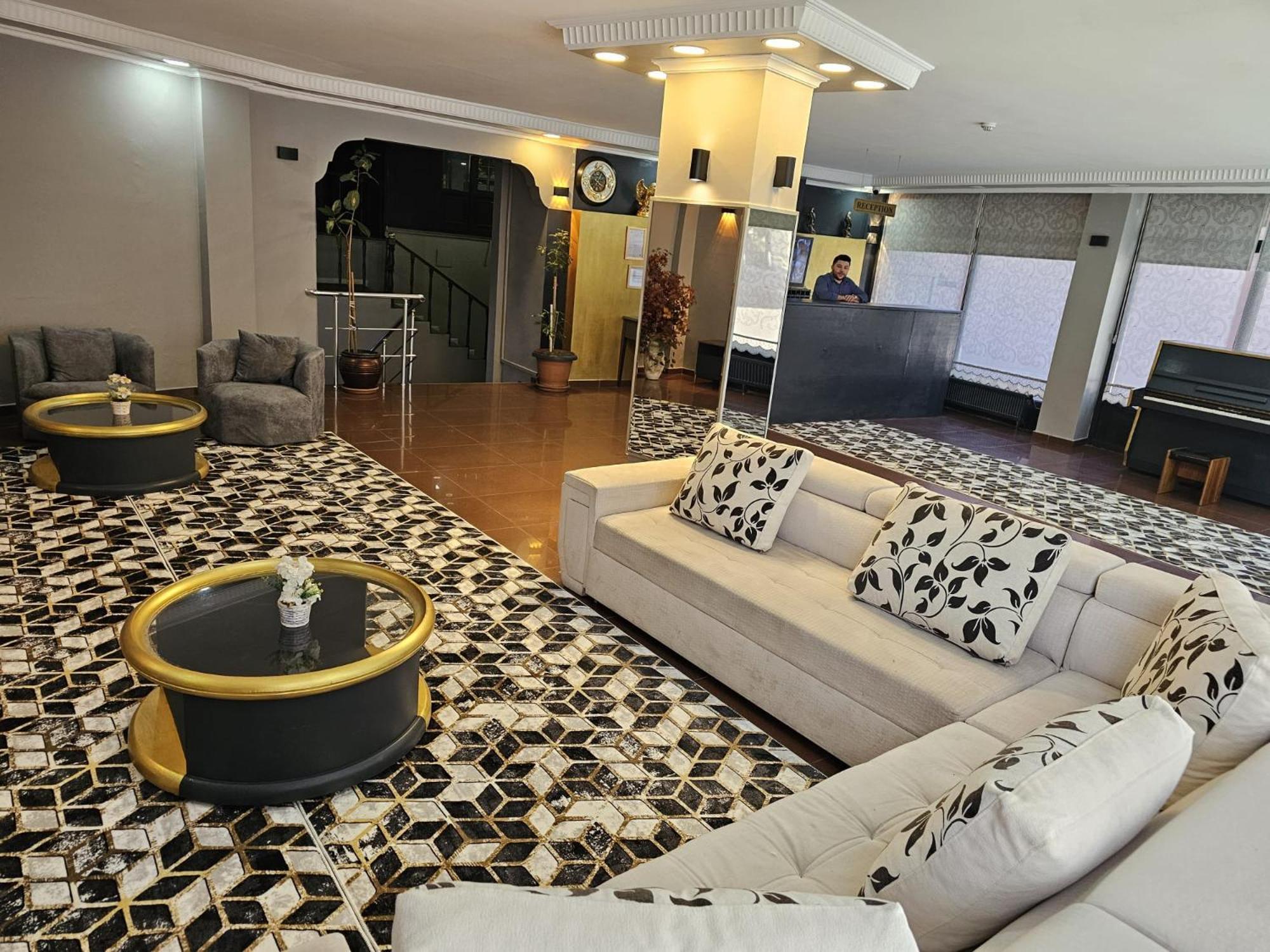 Hotel Aras